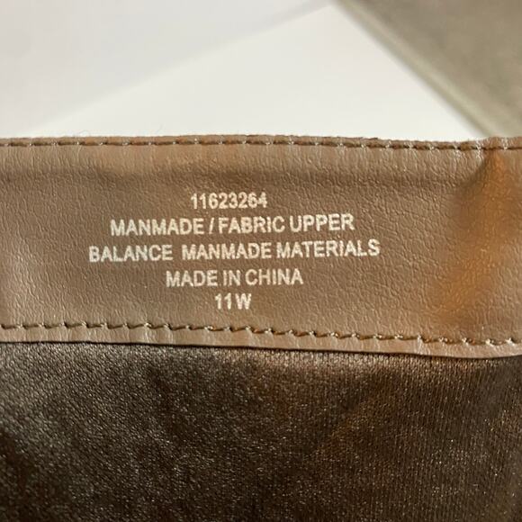 Torrid Western Knee High Boots with Straps Faux Suede Dark Brown Chunky Heel 11W - Picture 8 of 11